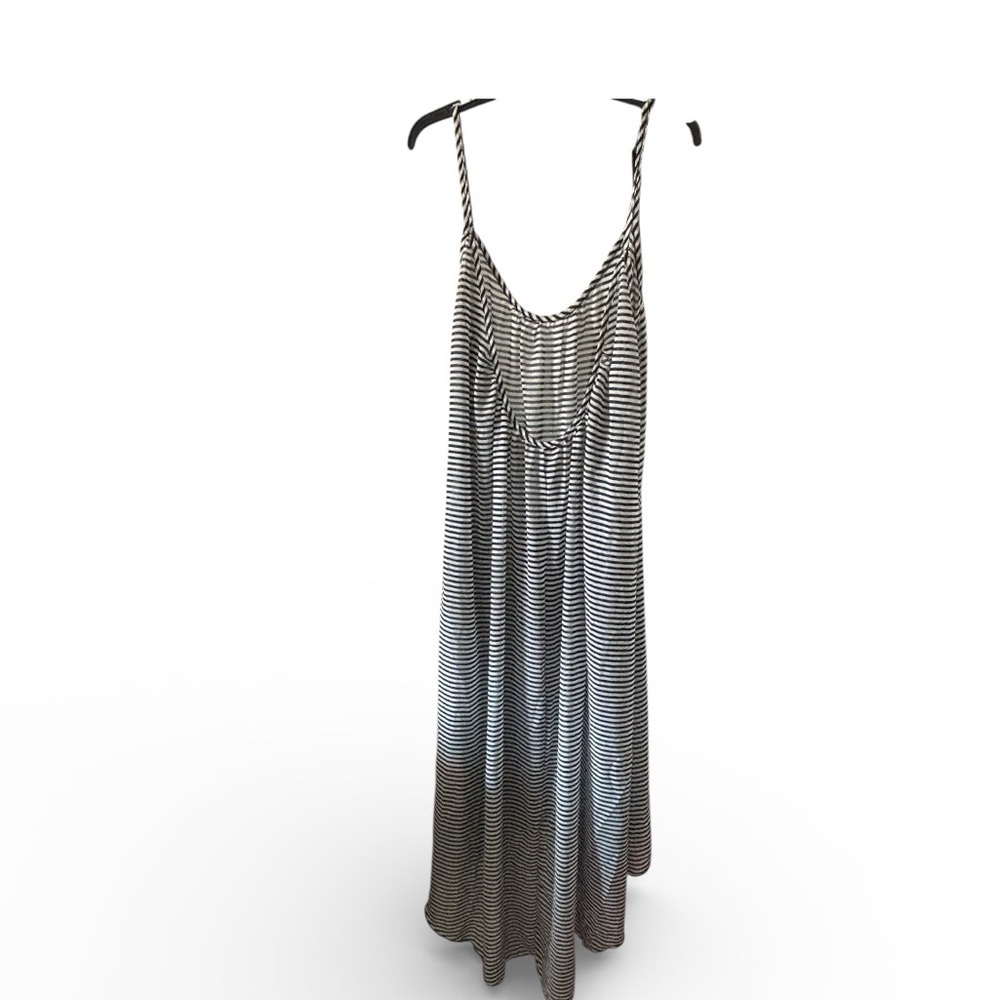 SHEIN Black and White Striped Beach Cover up - Picture 3 of 7